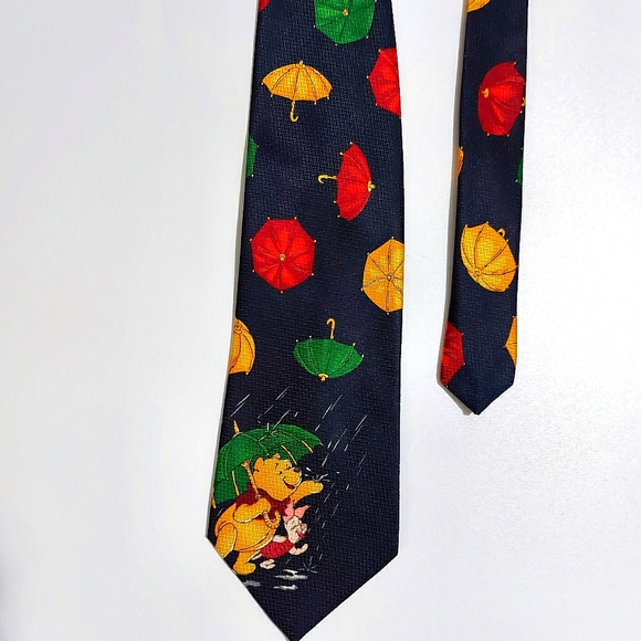 Vintage DISNEY Winnie The Poo and Piglet Tie - Picture 2 of 6